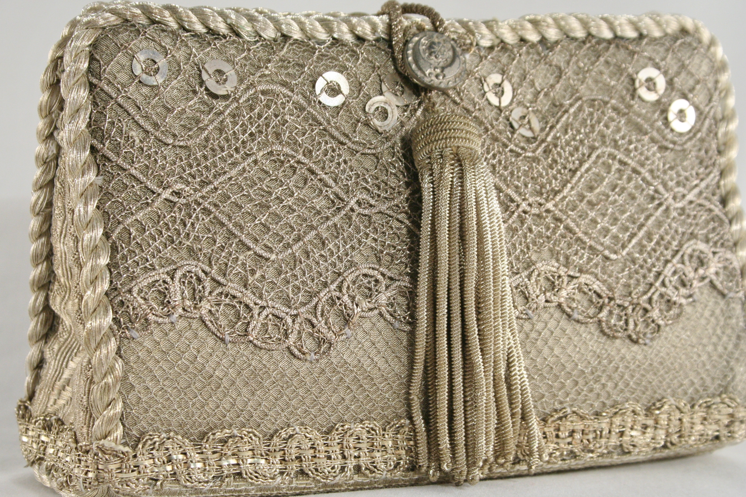 Petite Antique Silver Lace Clutch - Image 3
