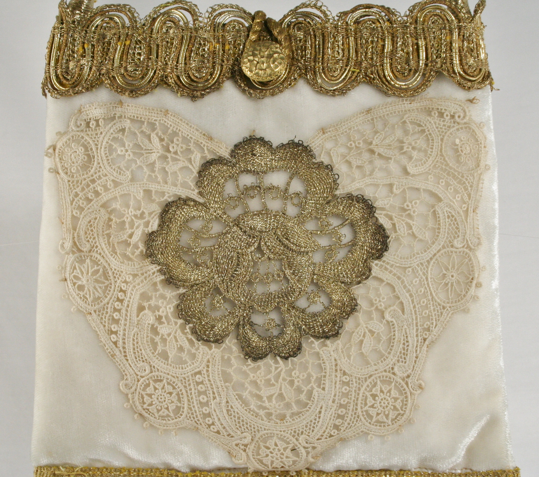 Antique Wedding Poche of Hearts and Roses - Image 4
