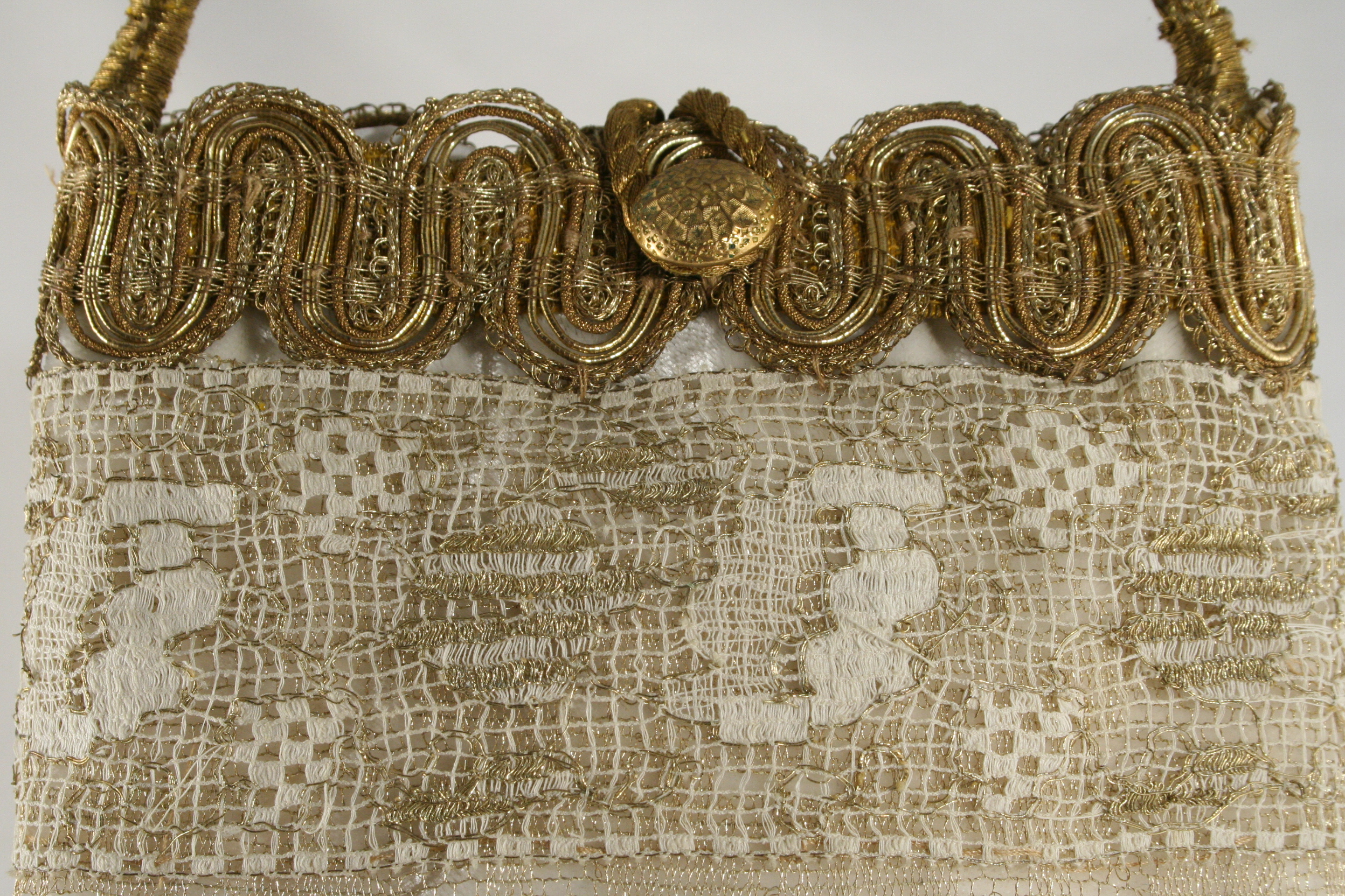 Delicate Antique Lace Wedding Poche - Image 3