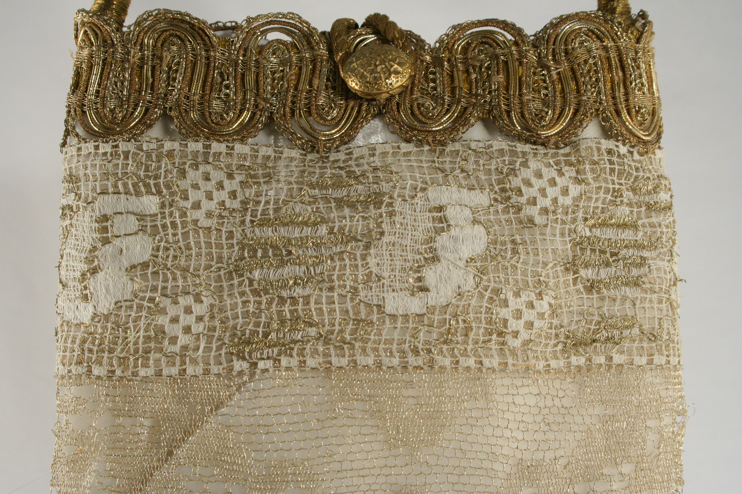 Delicate Antique Lace Wedding Poche - Image 4