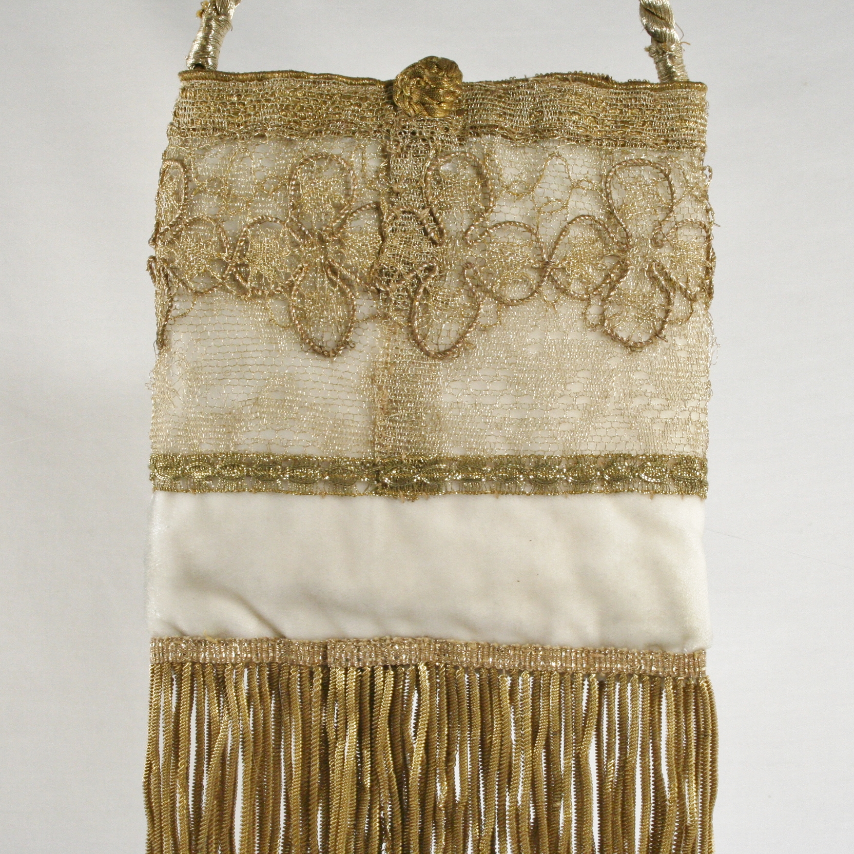 Antique Clover Lace Wedding Handbag - Image 4
