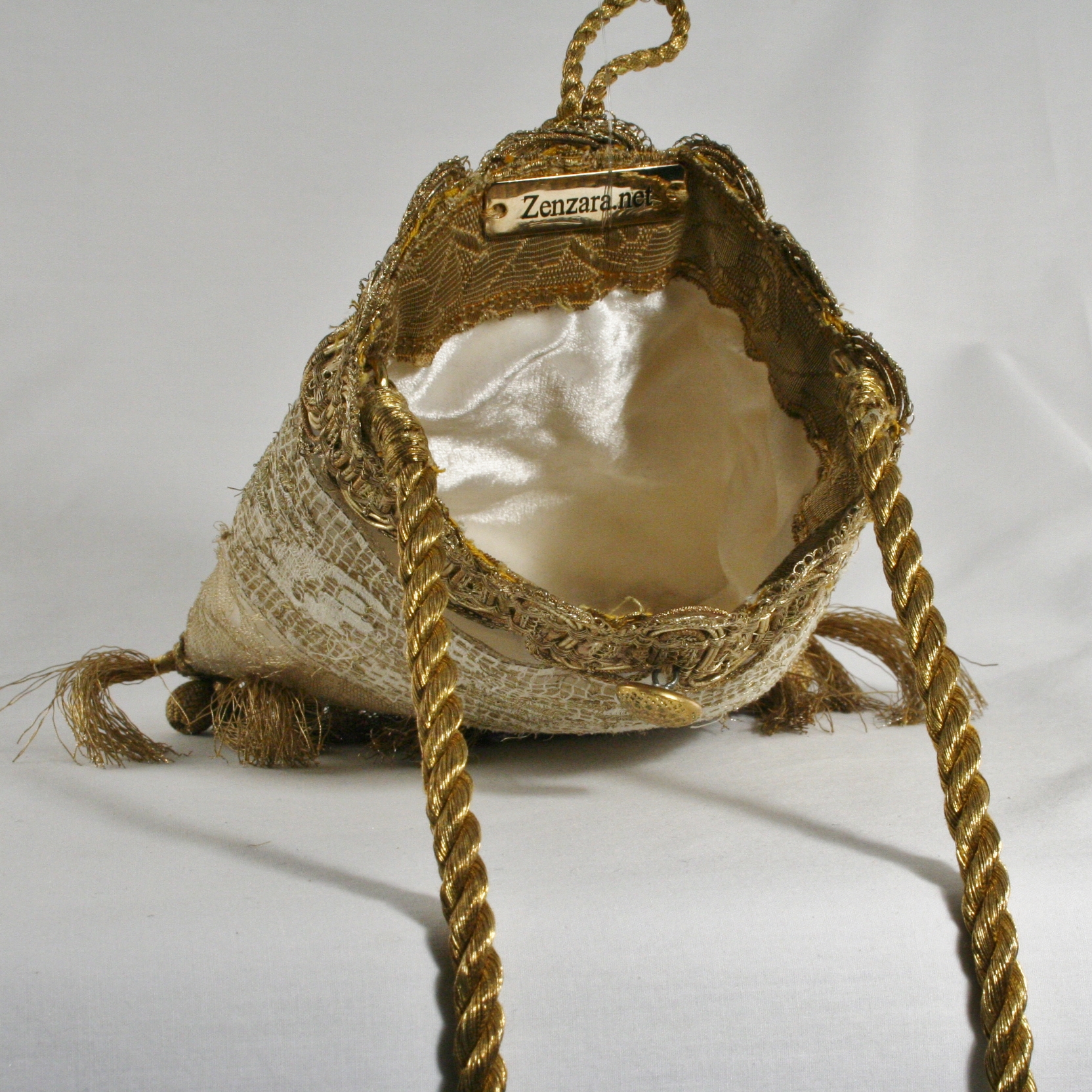 Delicate Antique Lace Wedding Poche - Image 6