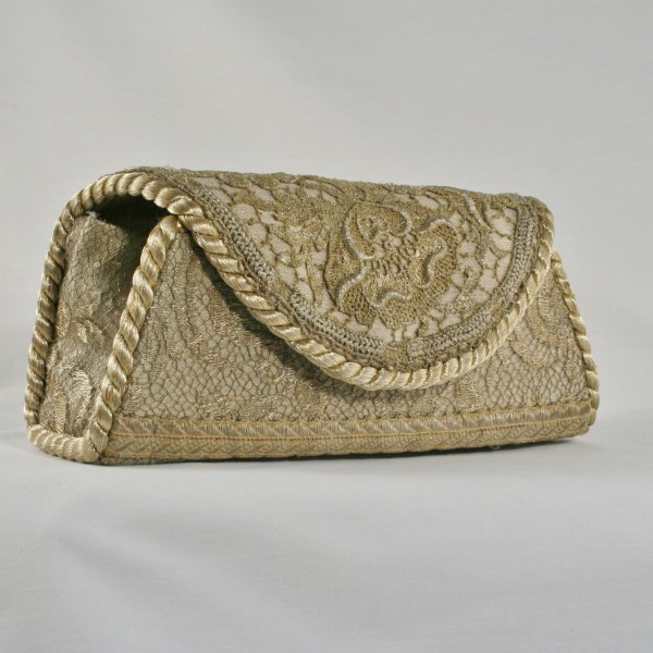 Special Antique Lace Clutch