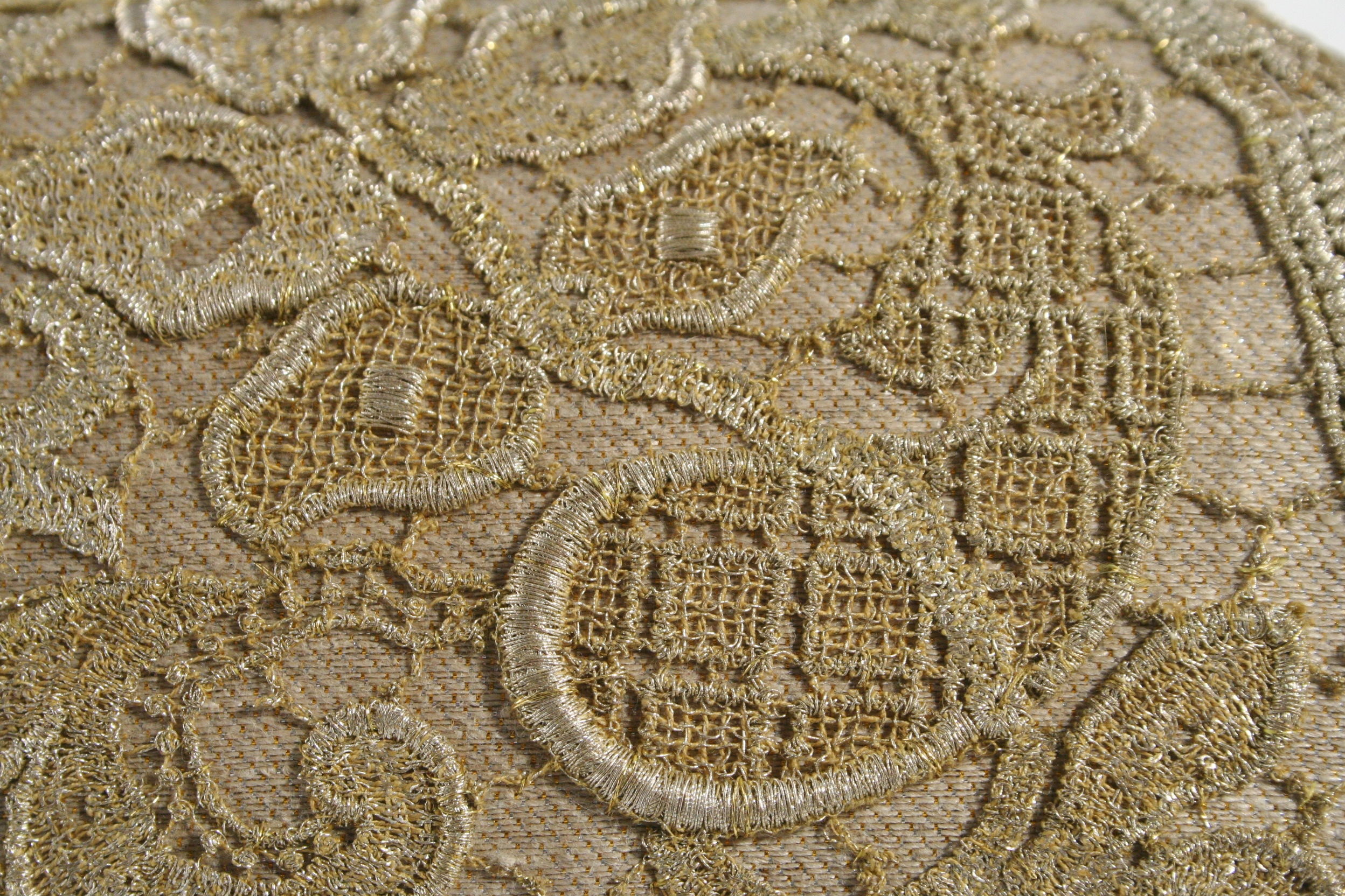 Special Antique Lace Clutch - Image 7