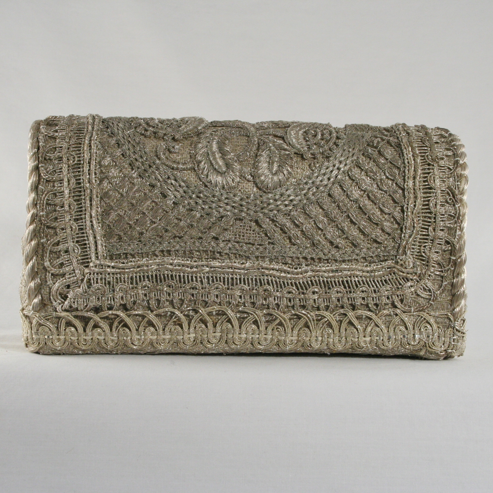One-of-a-kind Antique Silver Lace Treasure - Image 5