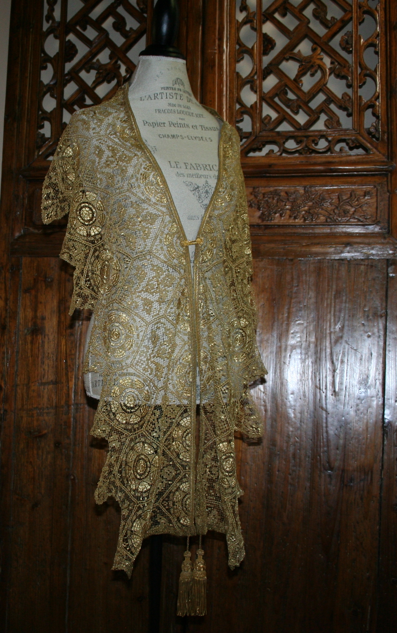 Antique French Gold Lace Shawl - Image 7