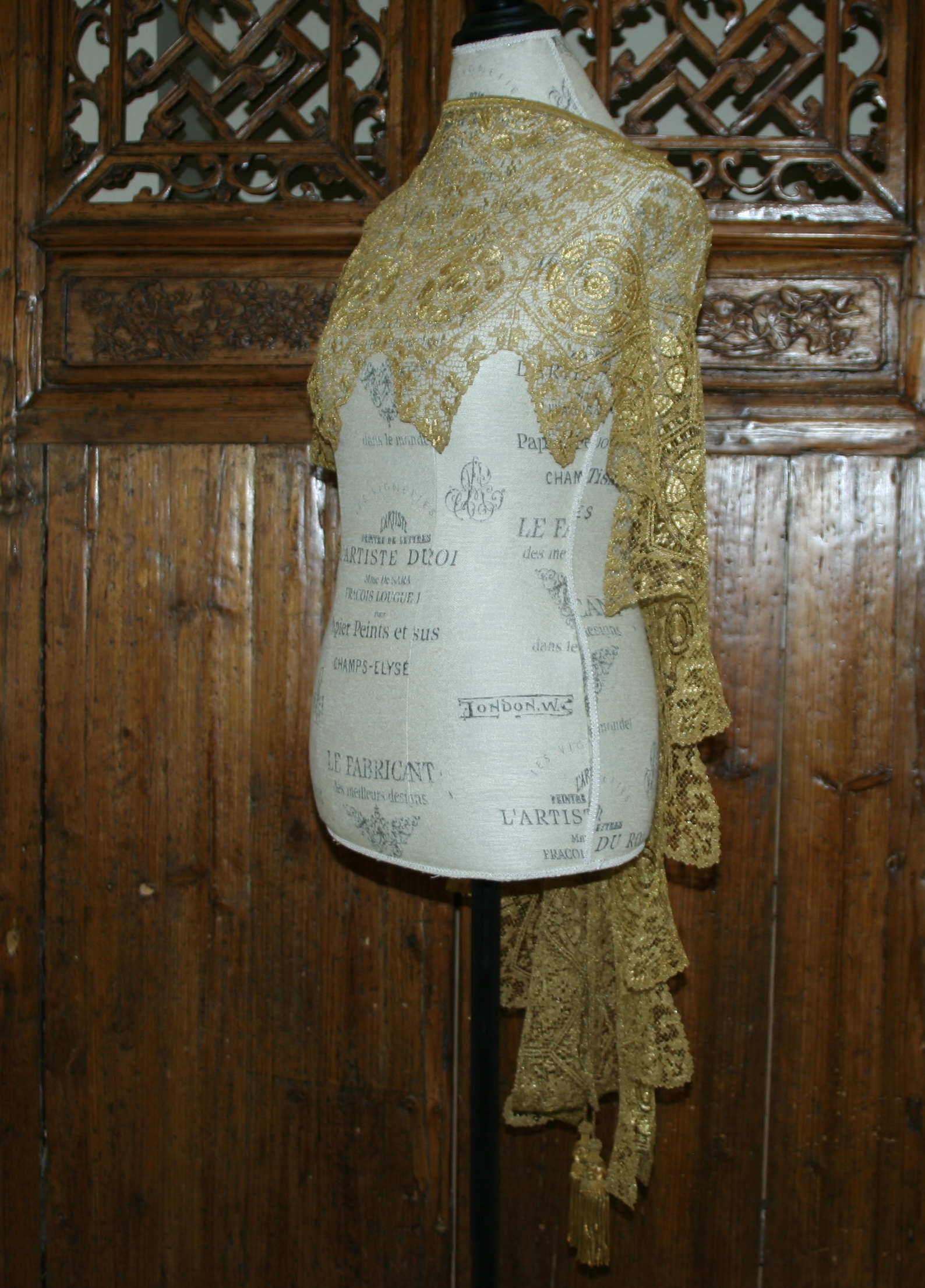 Antique French Gold Lace Shawl - Image 8