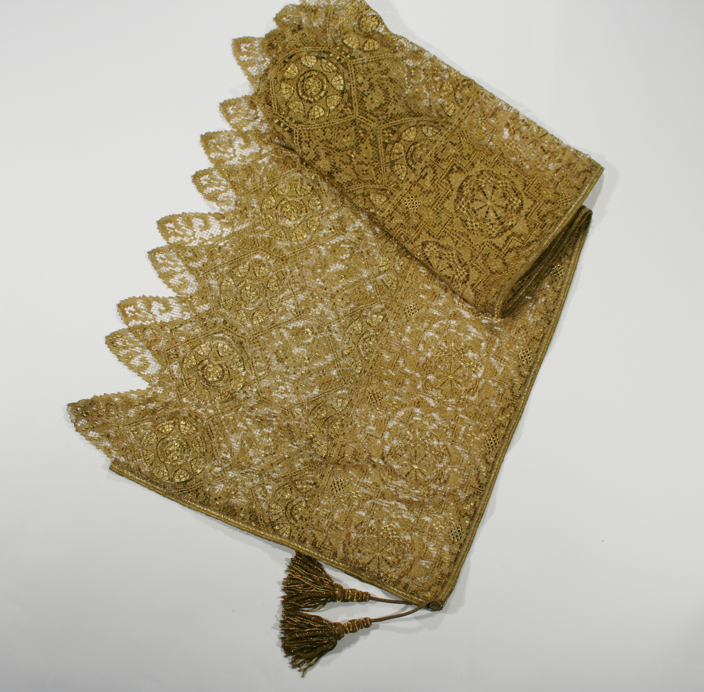 Antique French Gold Lace Shawl - Image 4