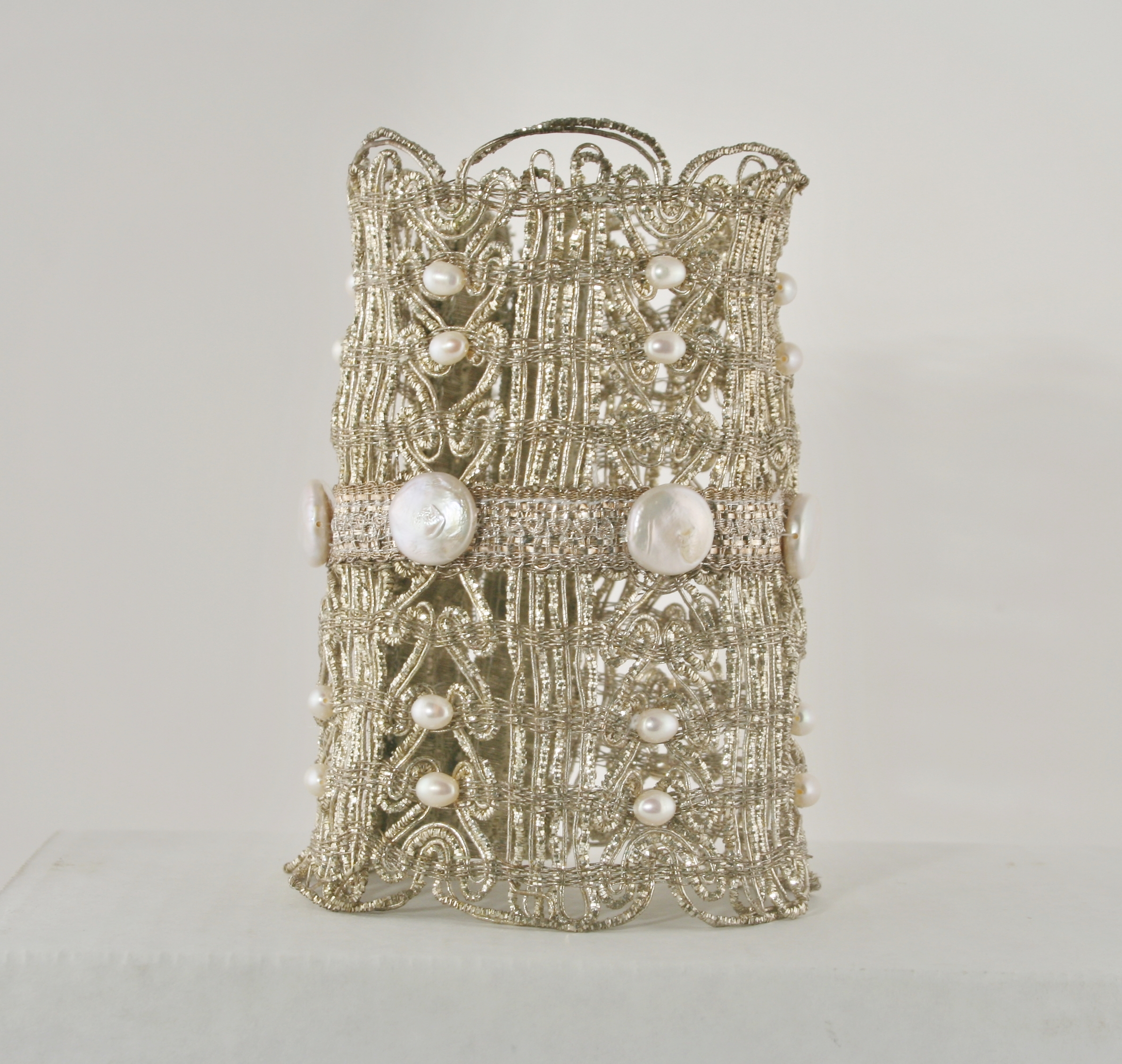 One-of-a-kind Pearl Wedding Cuff - Image 8