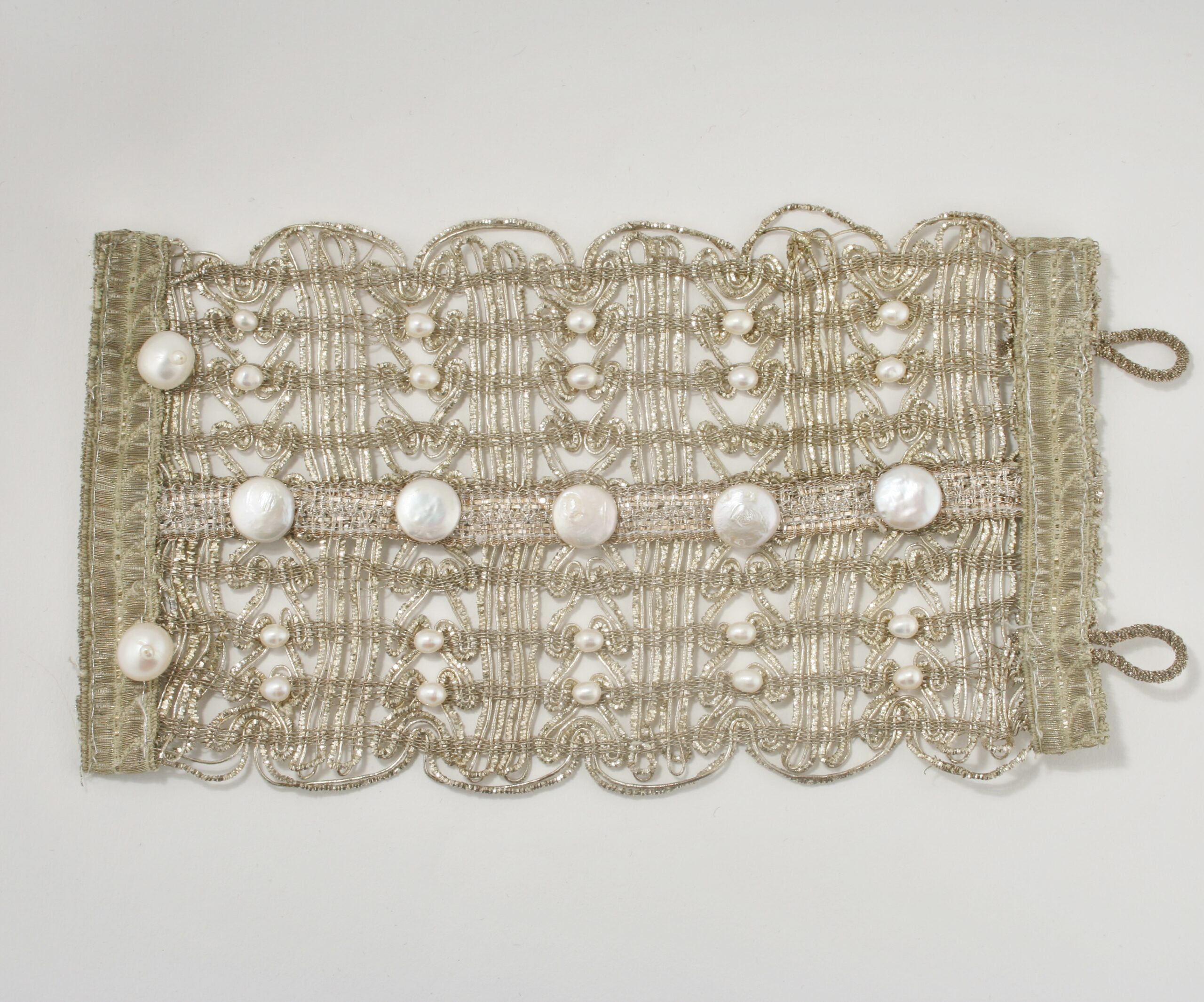 One-of-a-kind Pearl Wedding Cuff - Image 6